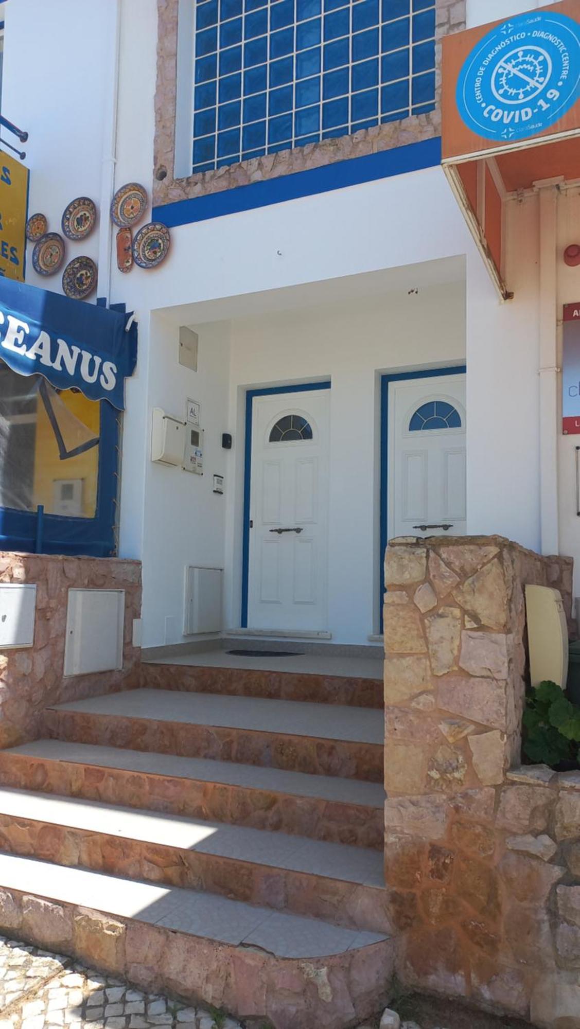 Oceanus Room With Private Kitchen, Bathroom And Terrace 300M From The Beach Sagres Exterior photo
